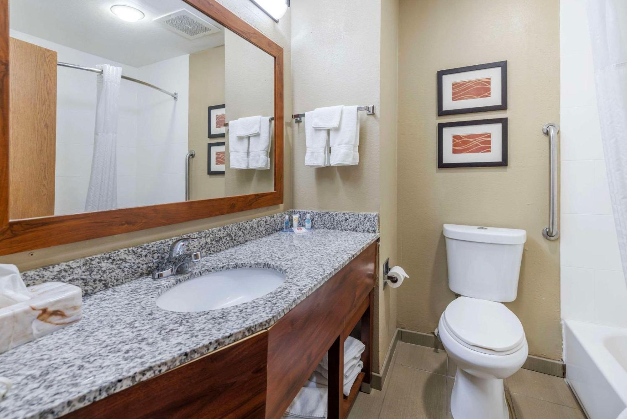 Comfort Inn Grain Valley Ngoại thất bức ảnh